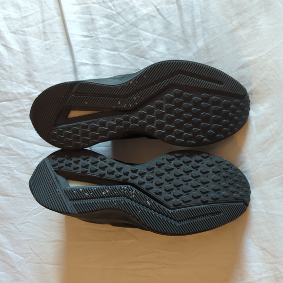 Nike Air Zoom Winflo 6 - Picture 6 of 7